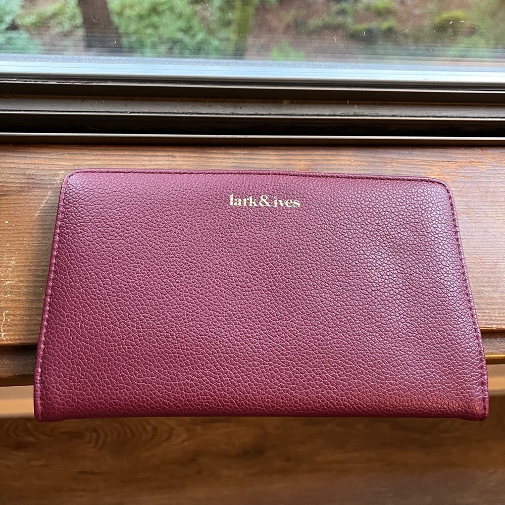 Lark & Ives wallet